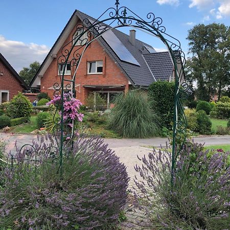 Feldjahns-Ferienwohnung อาเฮาส์ ภายนอก รูปภาพ