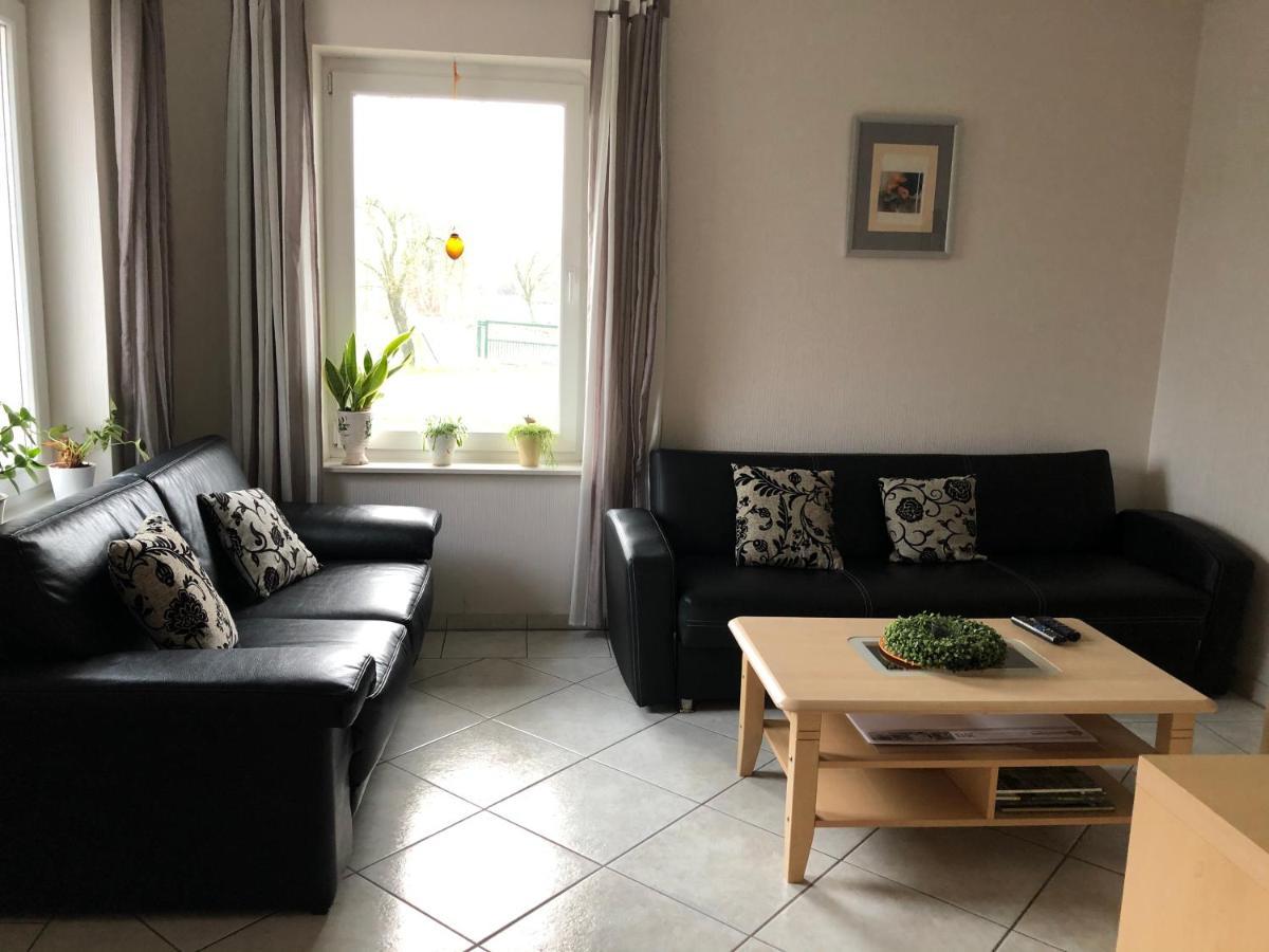 Feldjahns-Ferienwohnung อาเฮาส์ ภายนอก รูปภาพ